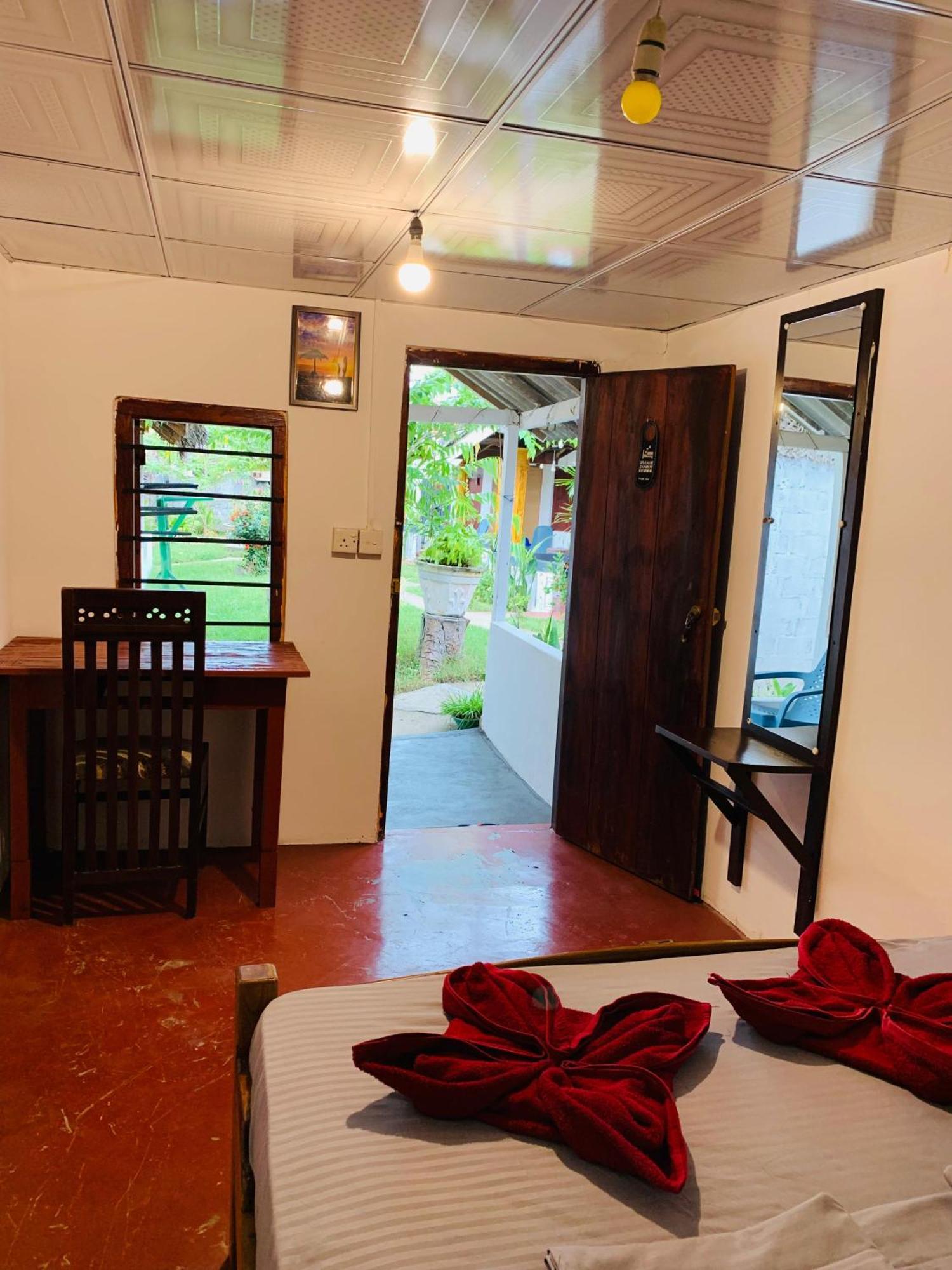 Little Fairy Home B&B Arugam Bay Exterior foto